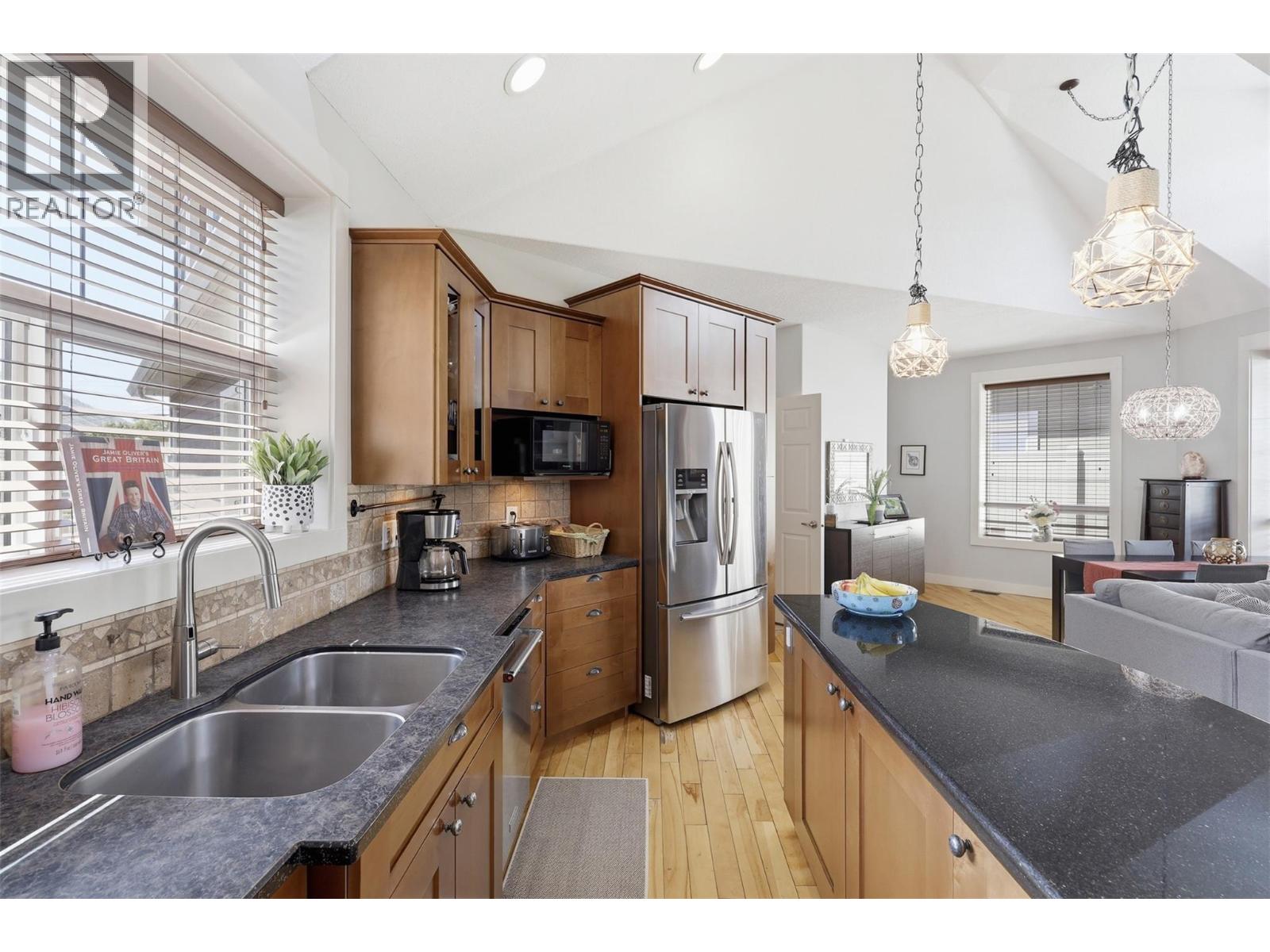 662 HARRINGTON Road - 21