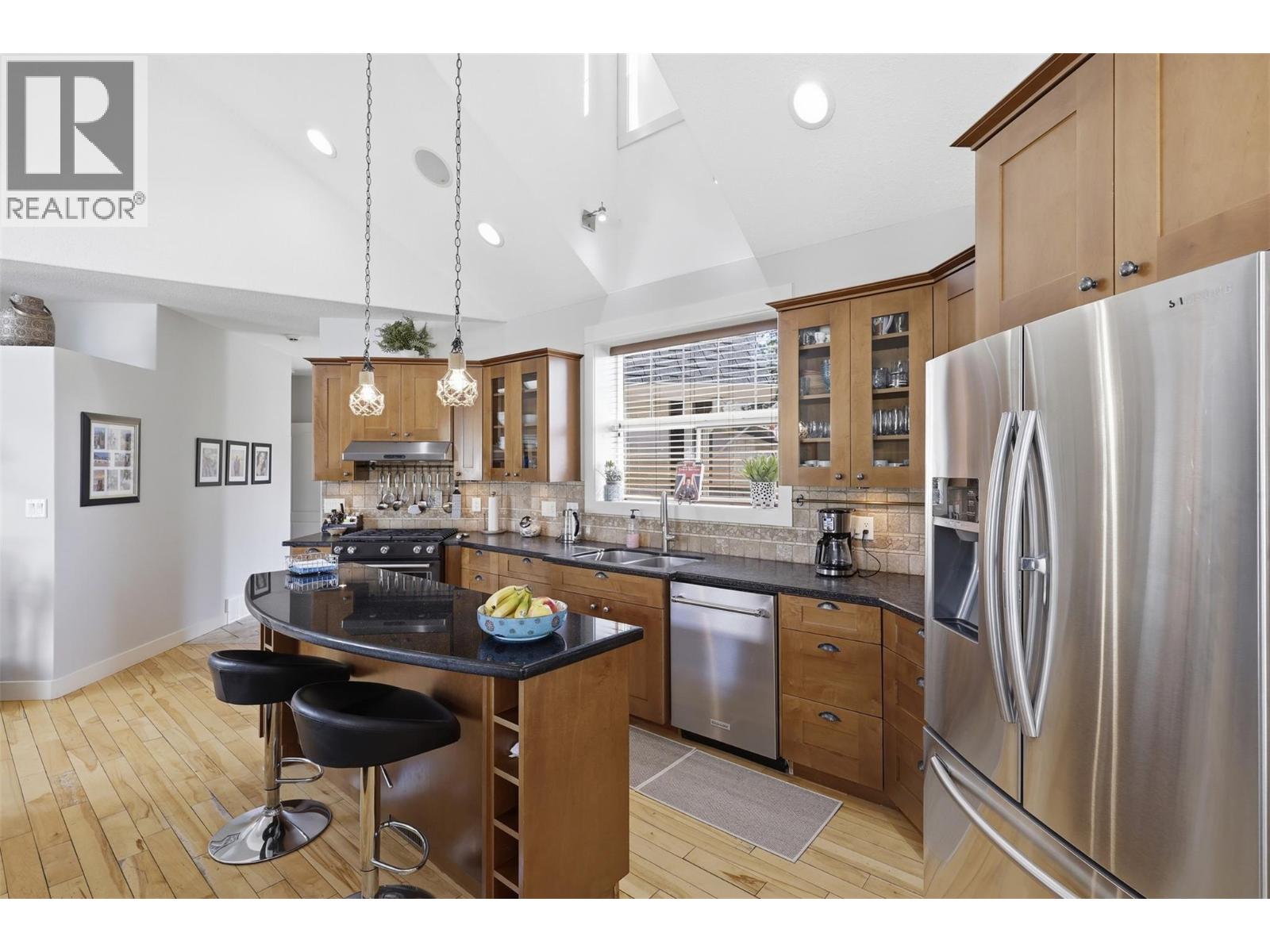 662 HARRINGTON Road - 16