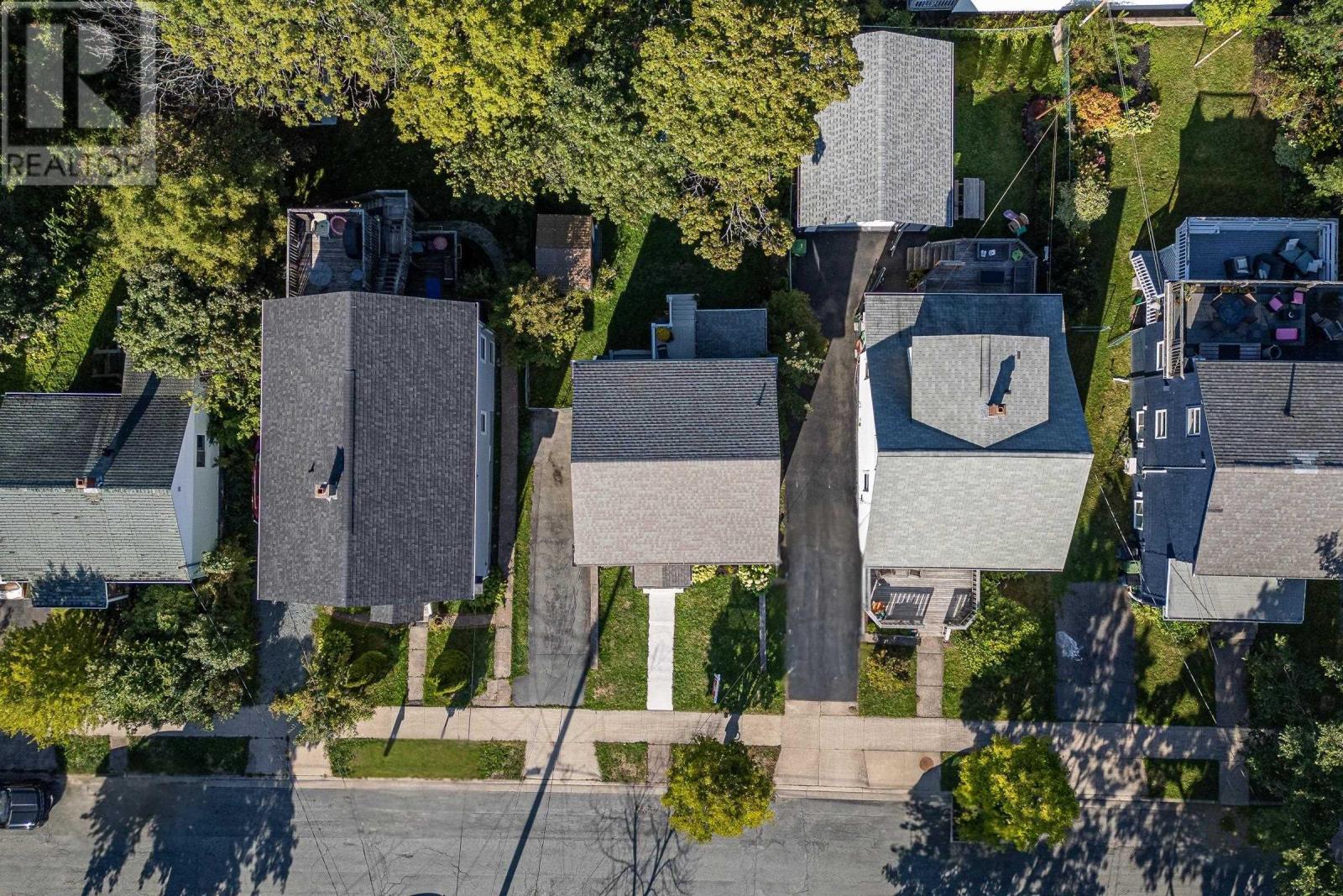 Property 2 of 38 of 3631 Acadia Street