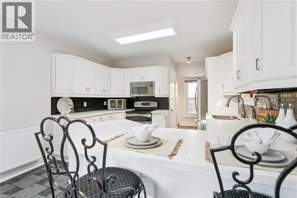 132 QUEEN Street W, Cambridge, Ontario, N3C1G3 — Photo 24