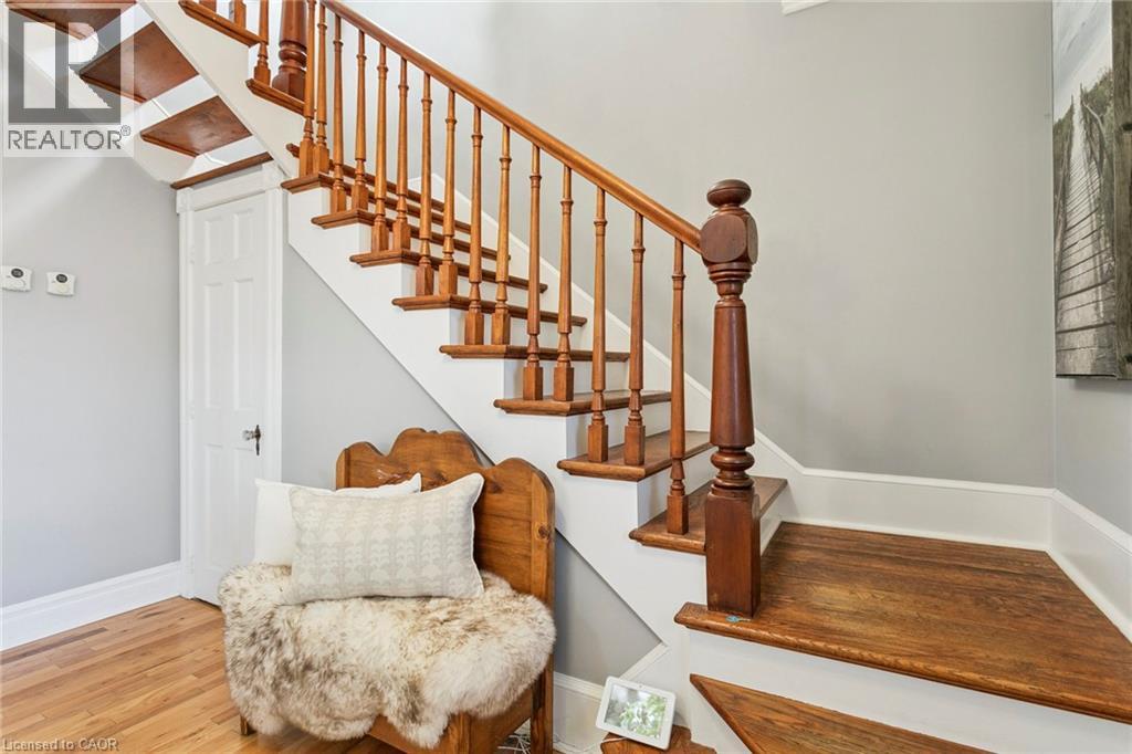 132 QUEEN Street W, Cambridge, Ontario, N3C1G3 — Photo 8