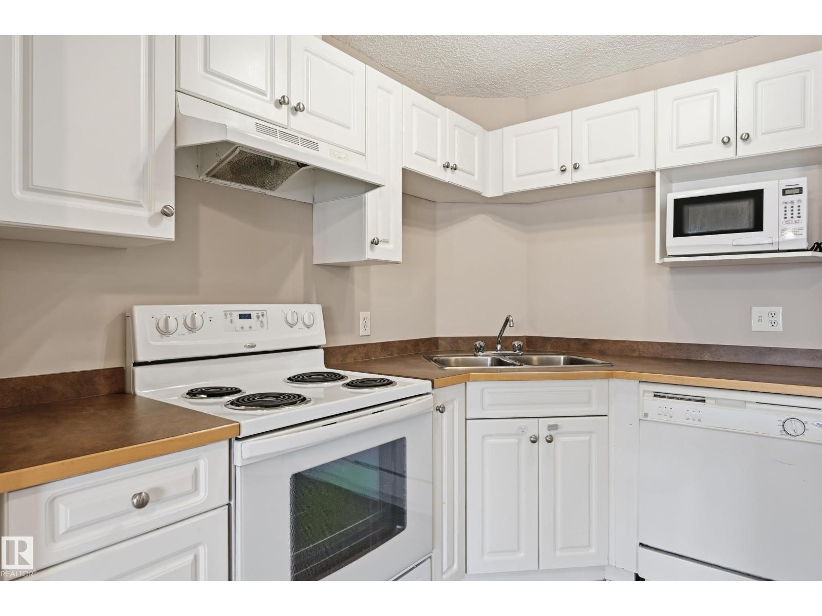 #105 5350 199 ST NW, Edmonton