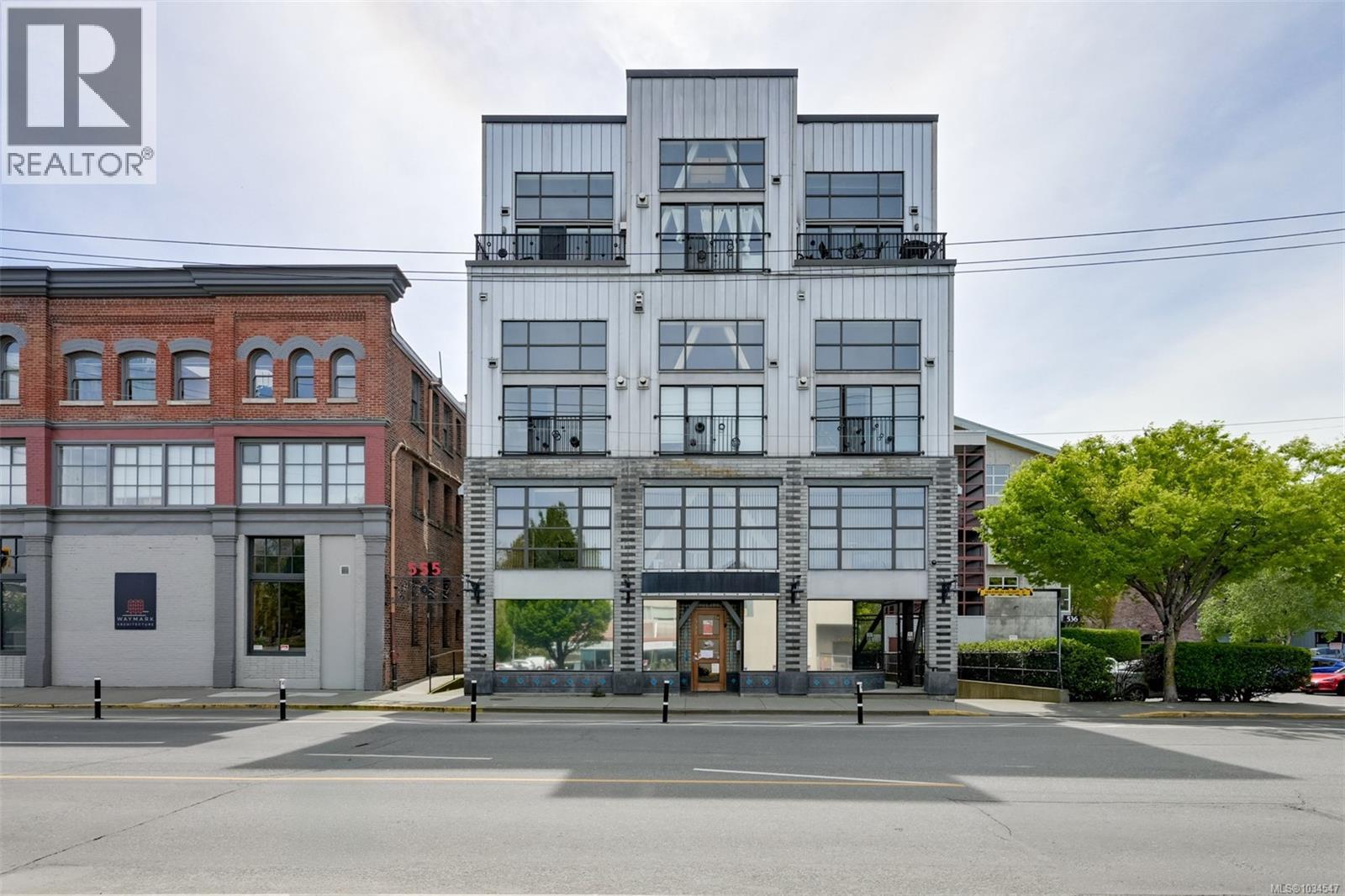 #401 555 Chatham St - 2