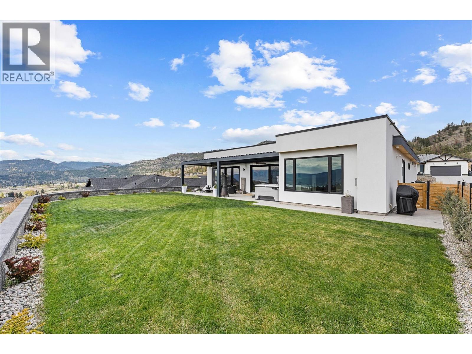 18685 Sanborn Place, Summerland