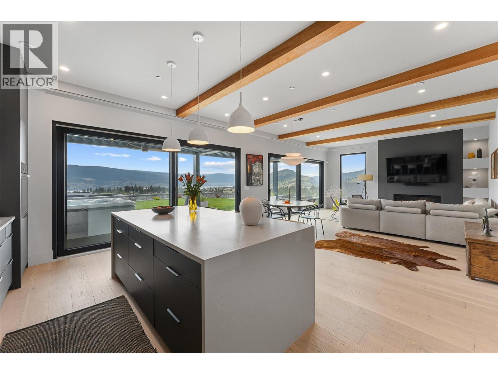 18685 Sanborn Place, Summerland