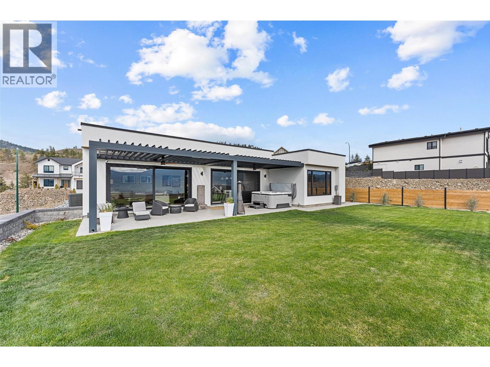 18685 Sanborn Place, Summerland