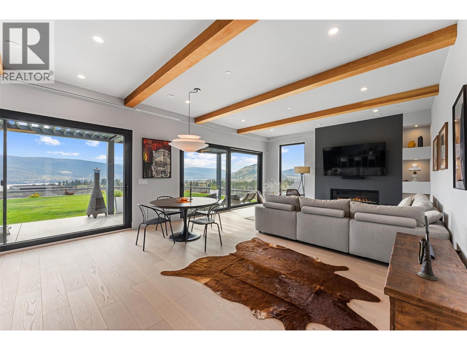 18685 Sanborn Place, Summerland