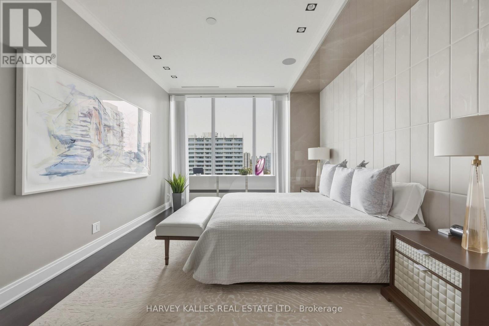 #1501 206 BLOOR STREET W - 19