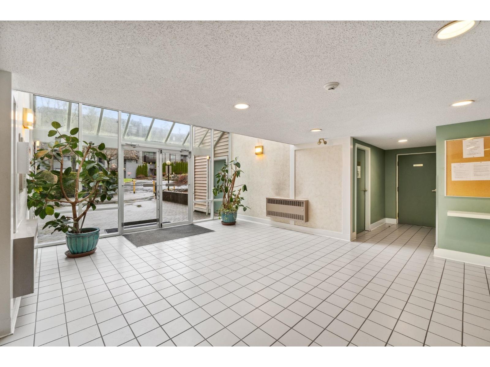 2 Bed, 1 Bath Apartment for Sale in Surrey – 209 9644 134 STREET, Surrey – MLS# R3107116 - Image 5