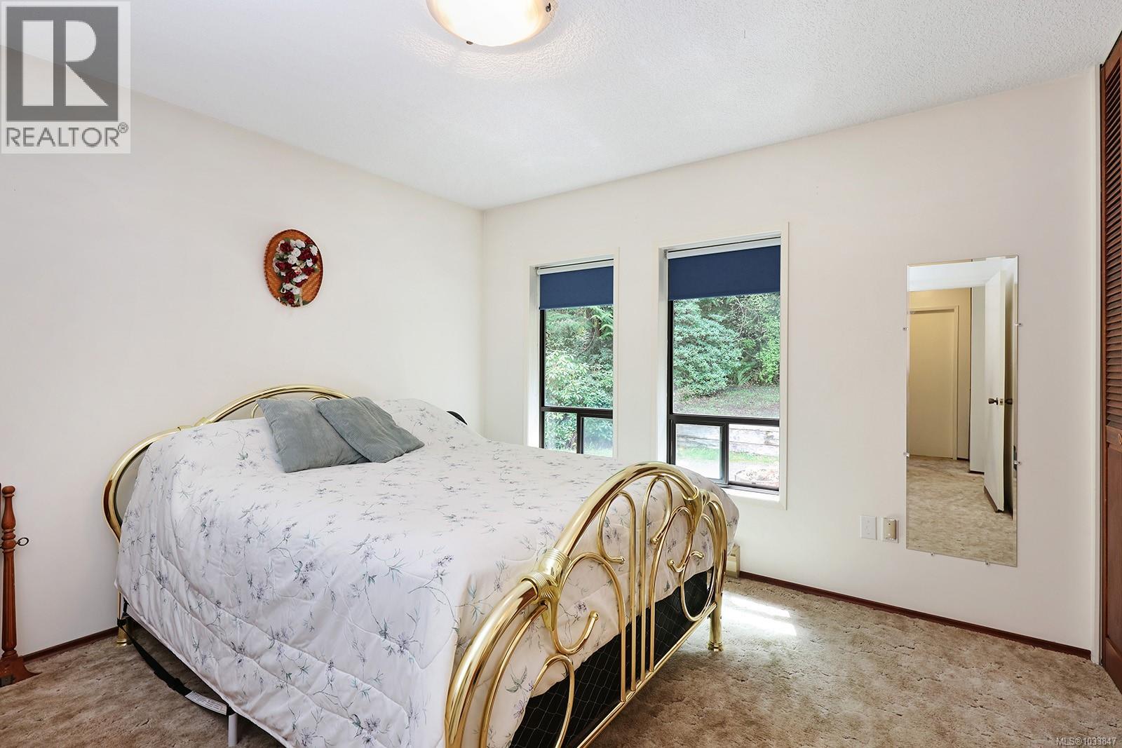 970 McLean Rd - 22