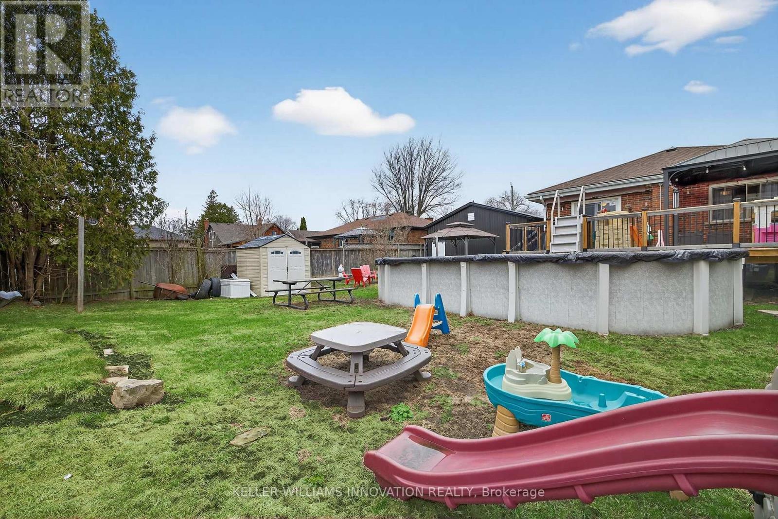 73 AVONDALE STREET - 29