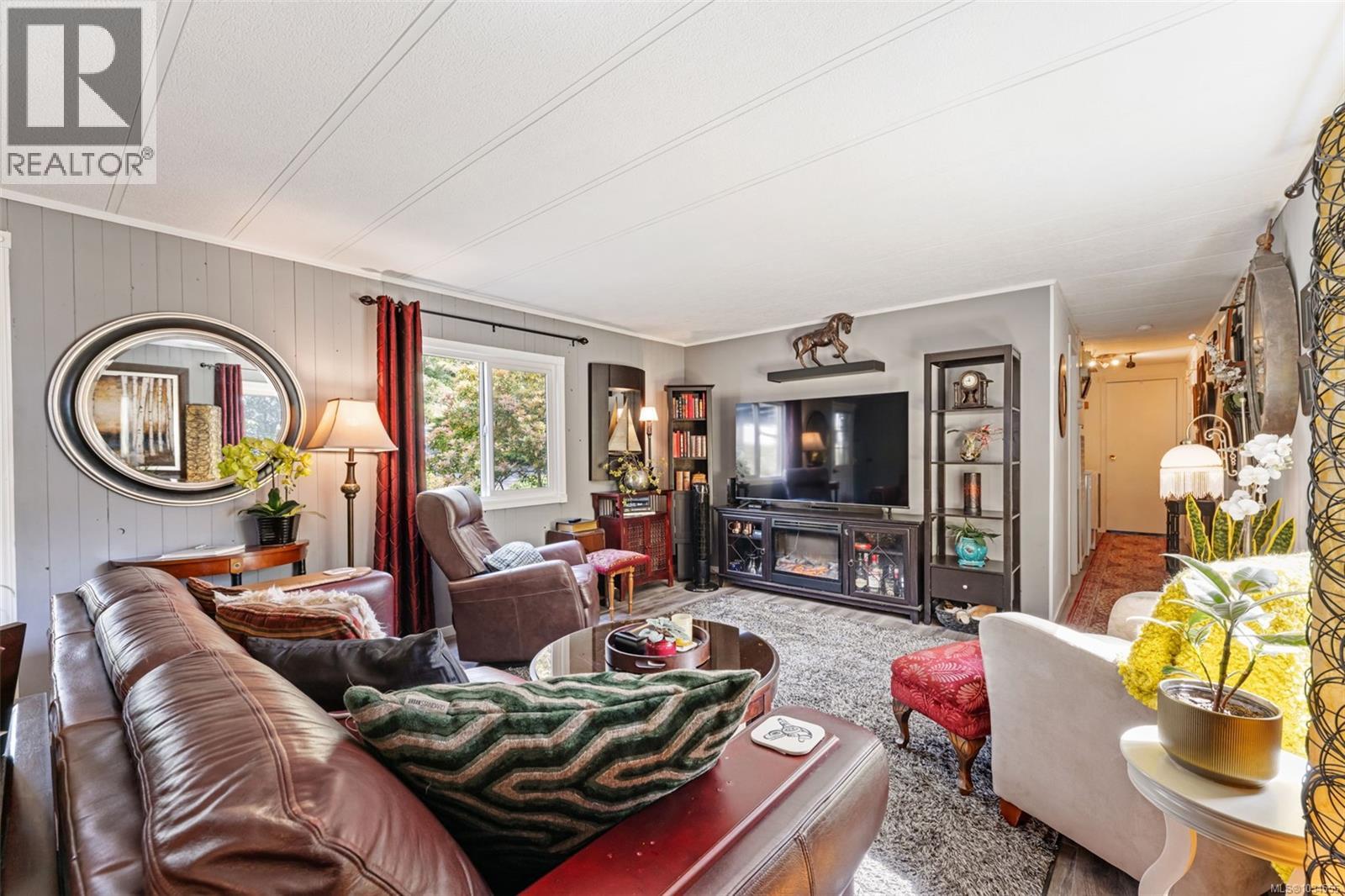 #61 5838 Blythwood Rd - 8