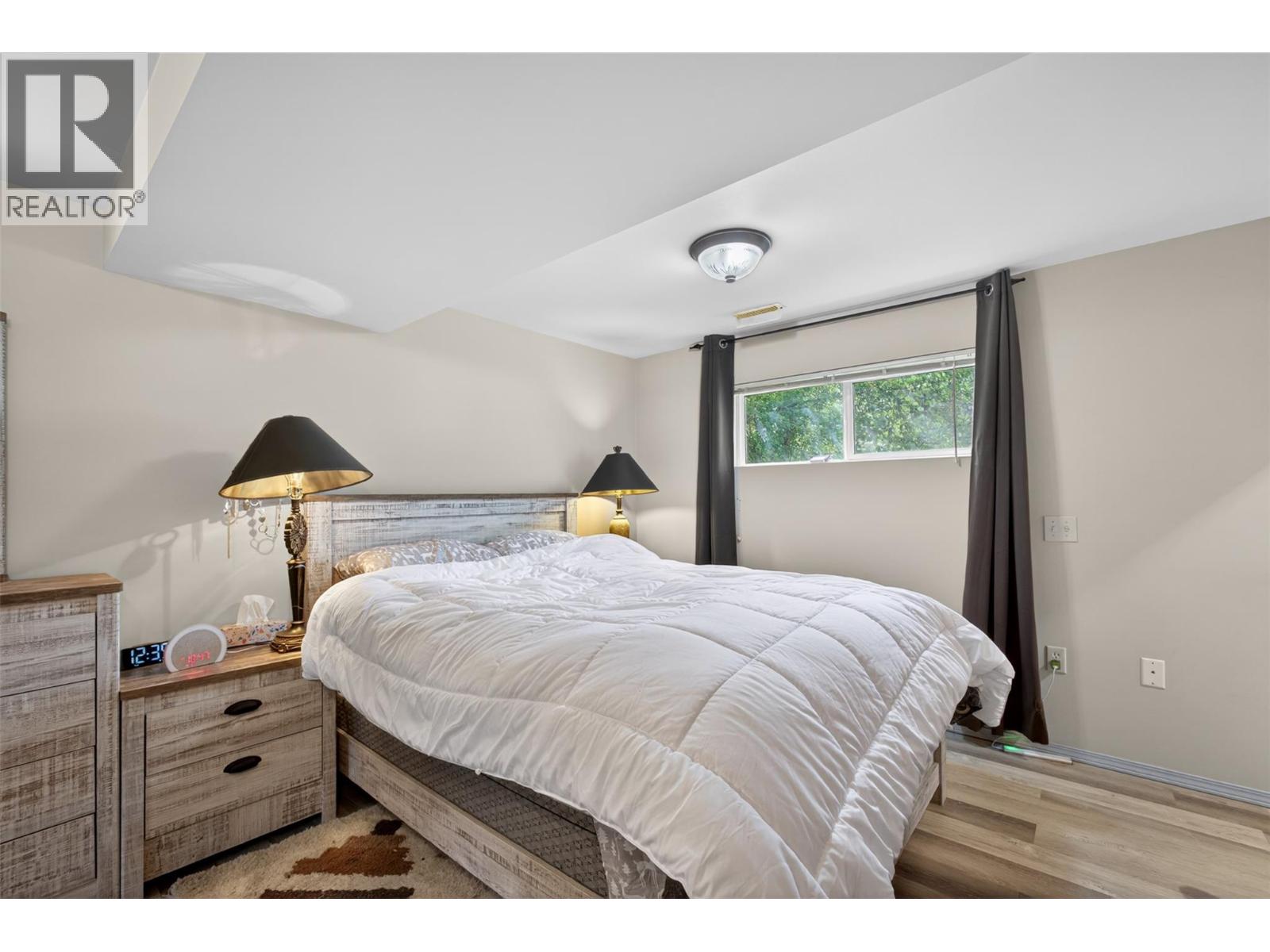 2647 Springfield Road, Kelowna
