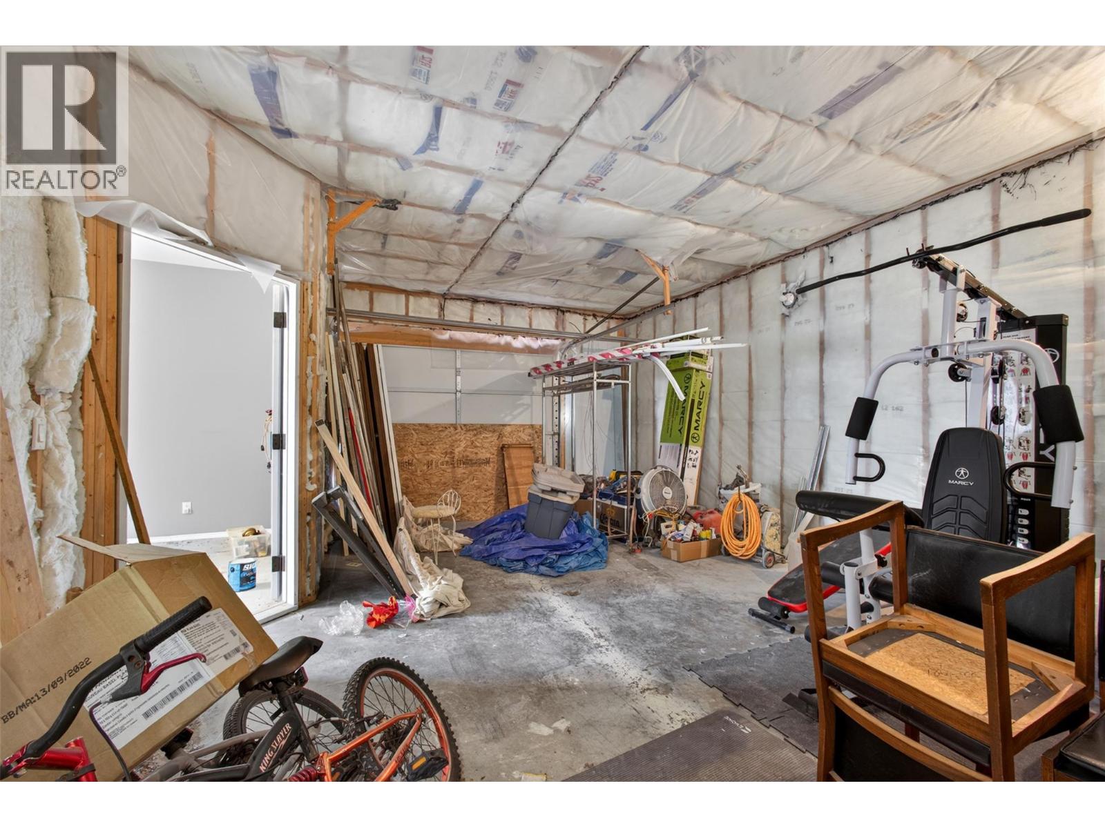 2647 Springfield Road, Kelowna