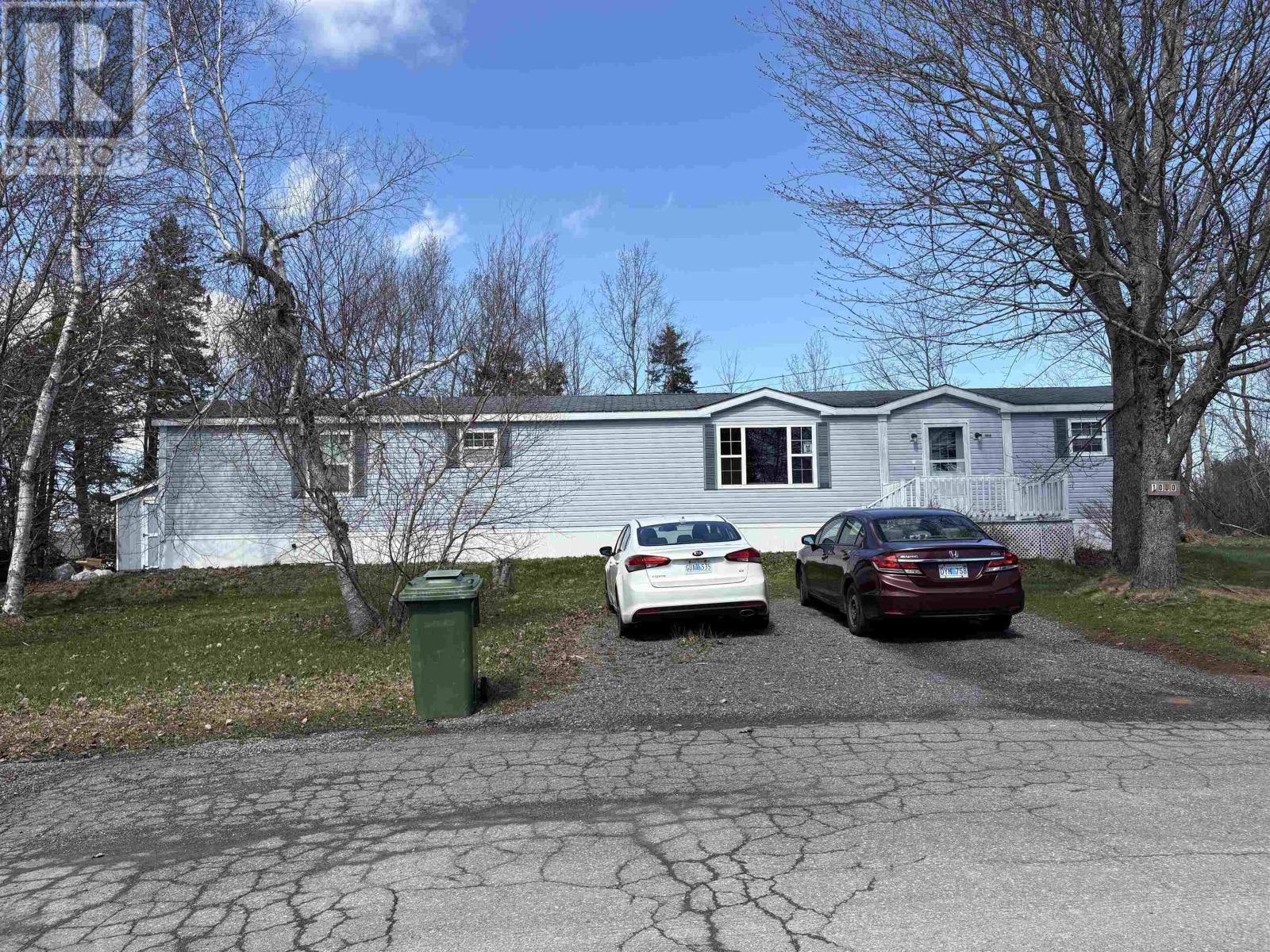 Property photo of 1050 Waddens Court