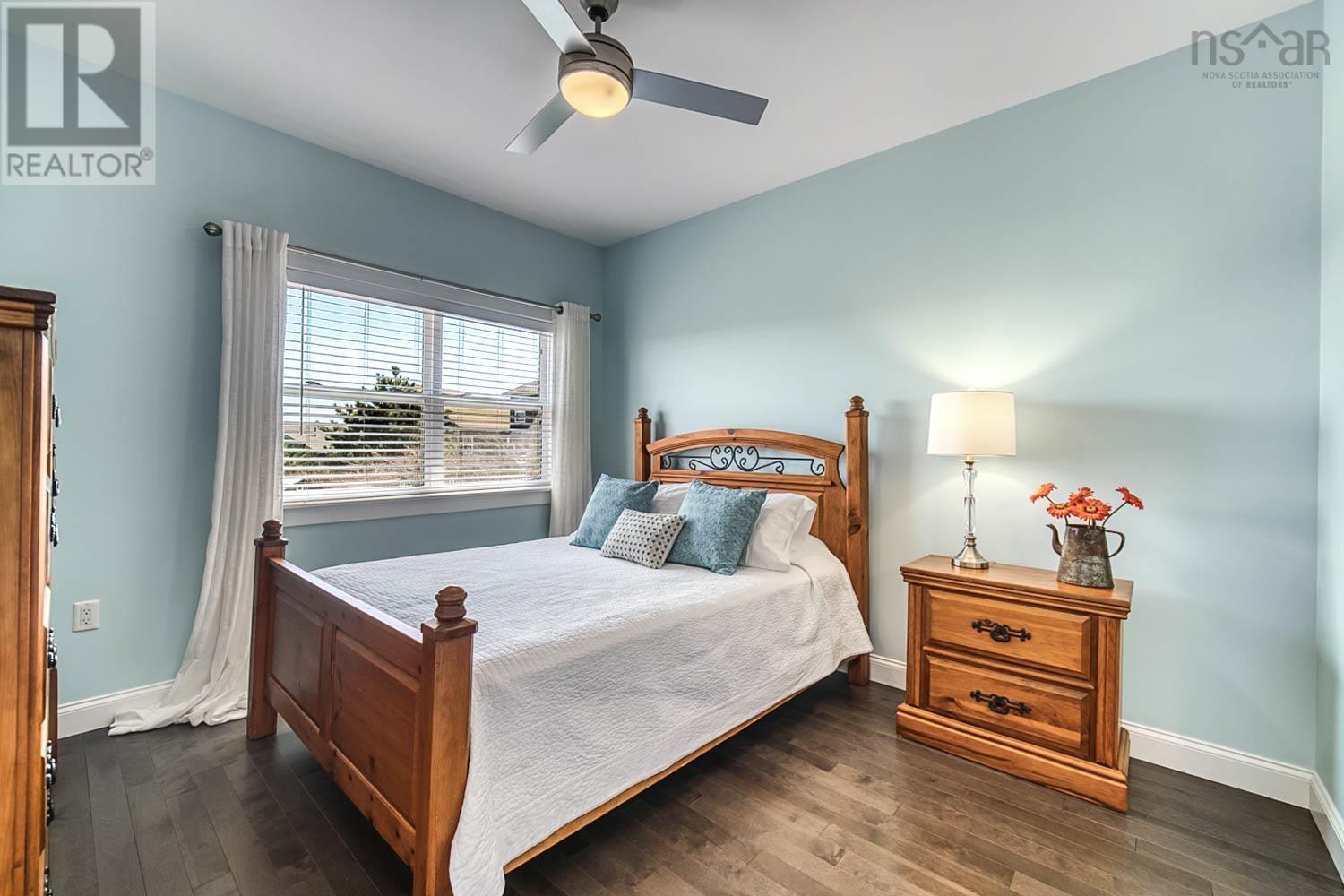 Property 28 of 46 of 24 Cabernet Court