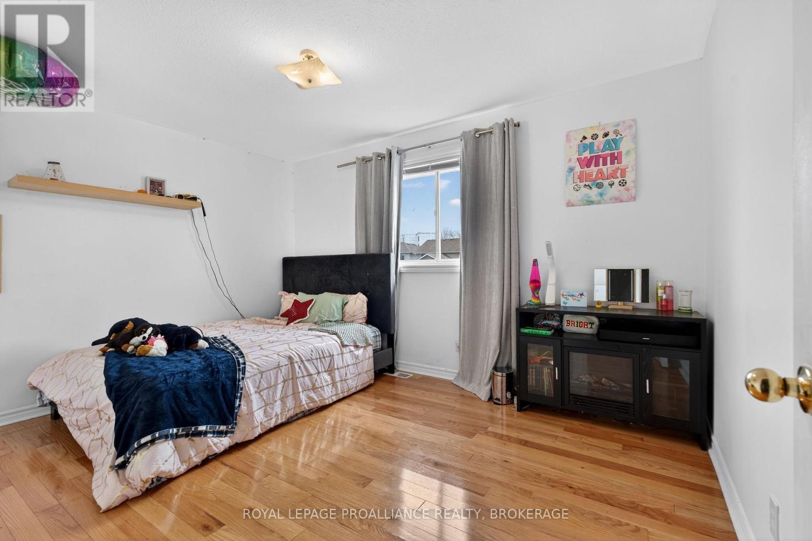 45 BISCAYNE STREET - 28