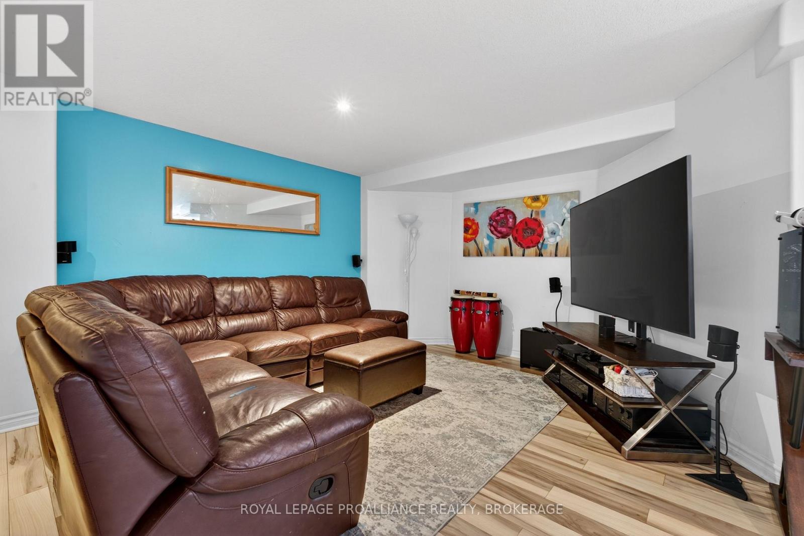 45 BISCAYNE STREET - 29