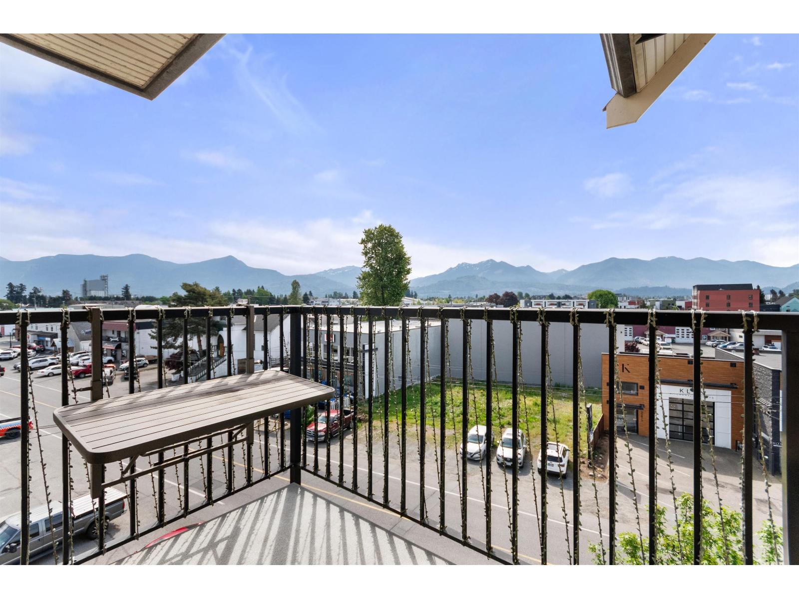 412 9000 BIRCH STREET, Chilliwack Downtown, Chilliwack