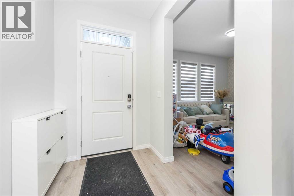 31 Cornerbrook Avenue NE - 12