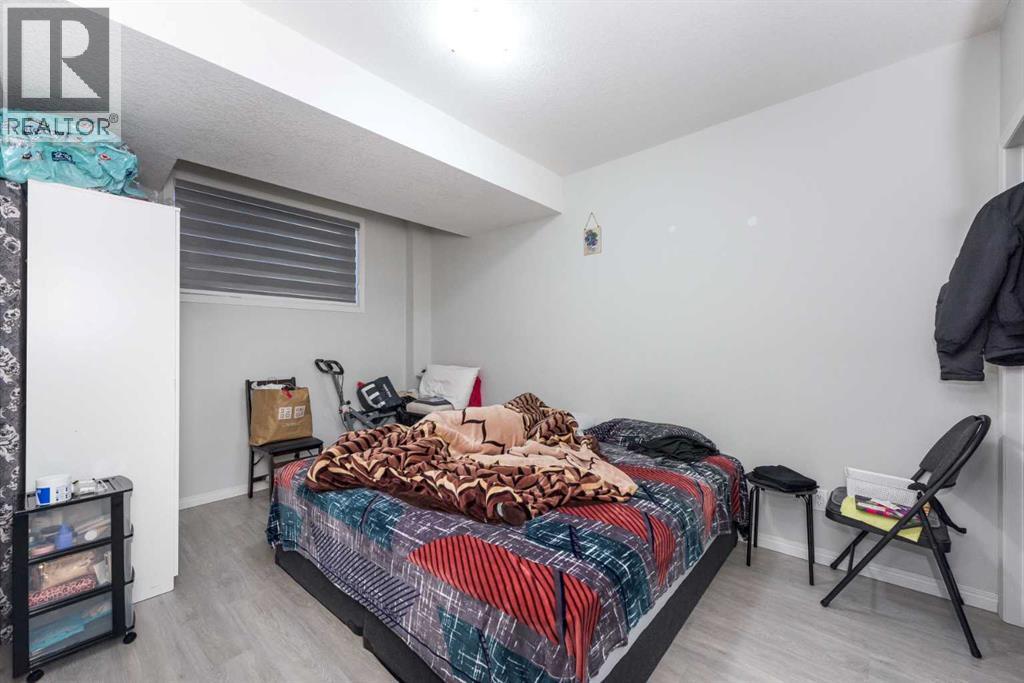 31 Cornerbrook Avenue NE - 32