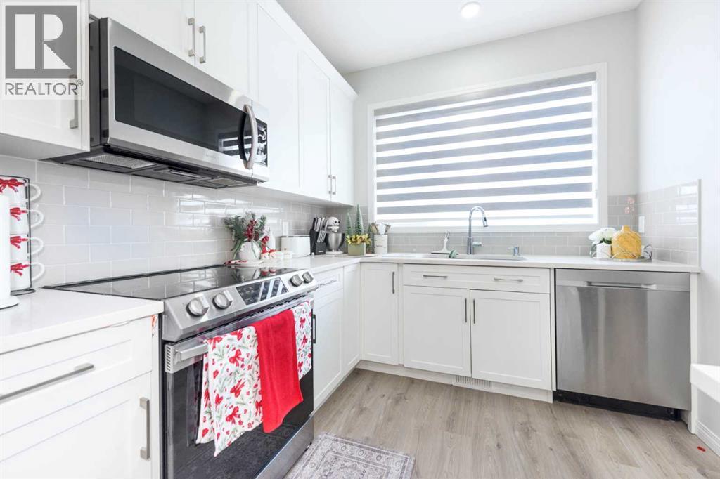 31 Cornerbrook Avenue NE - 8