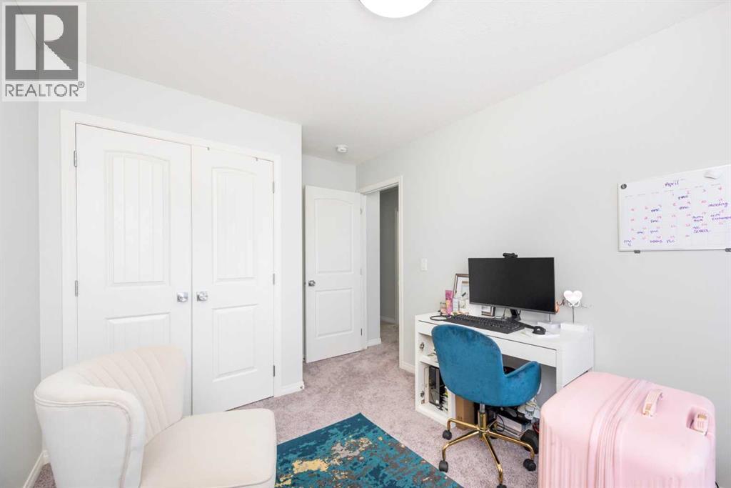 31 Cornerbrook Avenue NE - 25