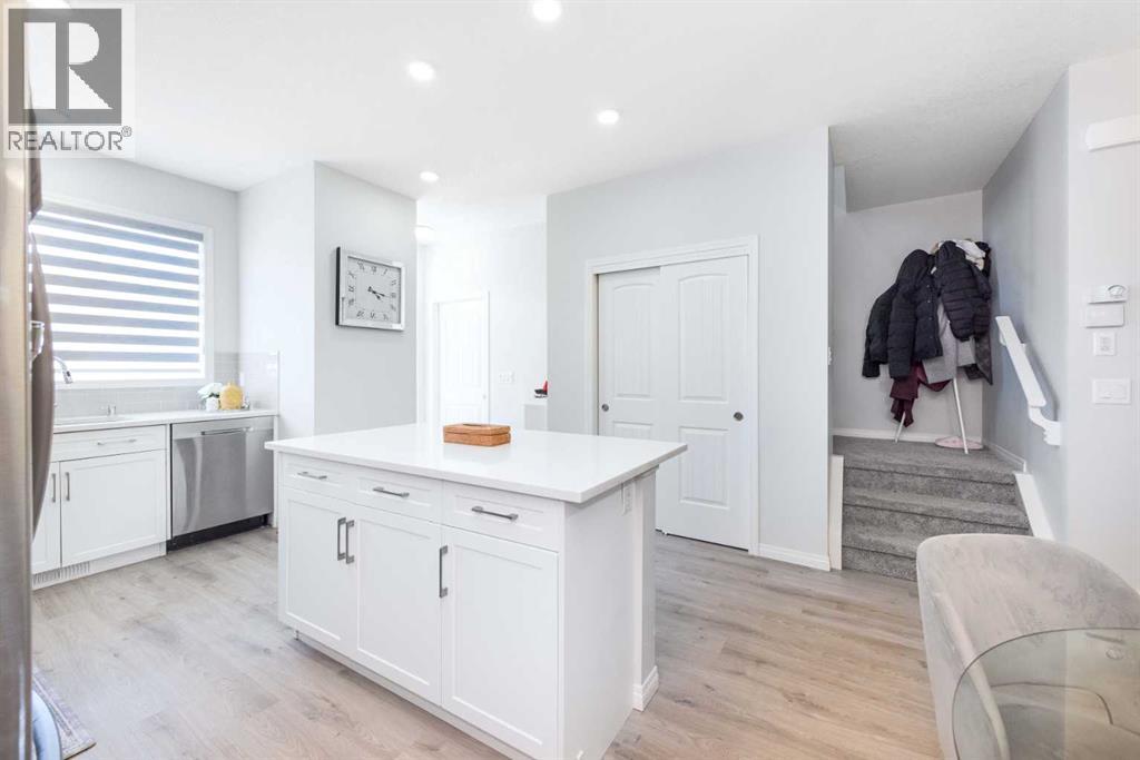 31 Cornerbrook Avenue NE - 9