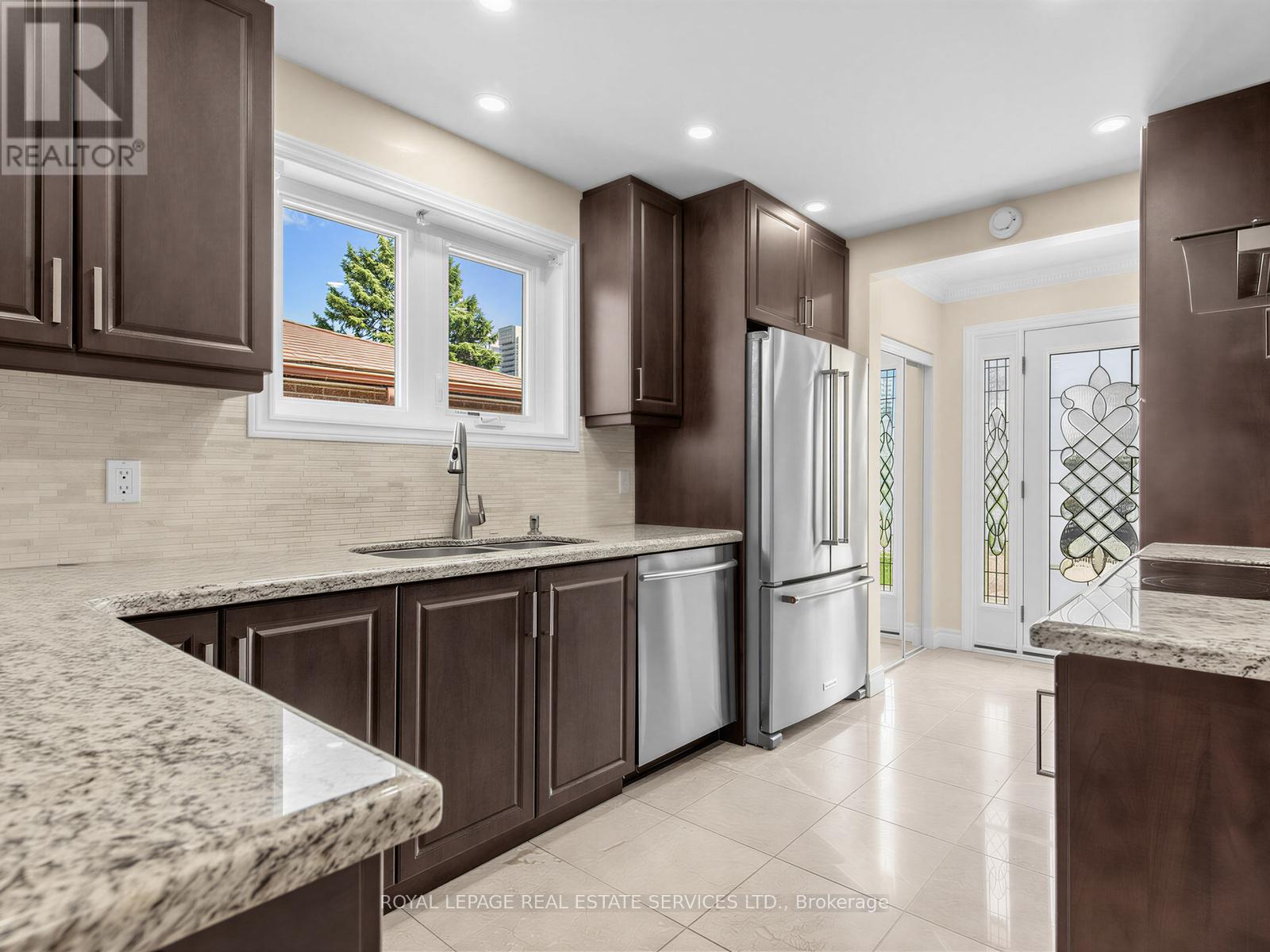 44 CARACAS ROAD - 20