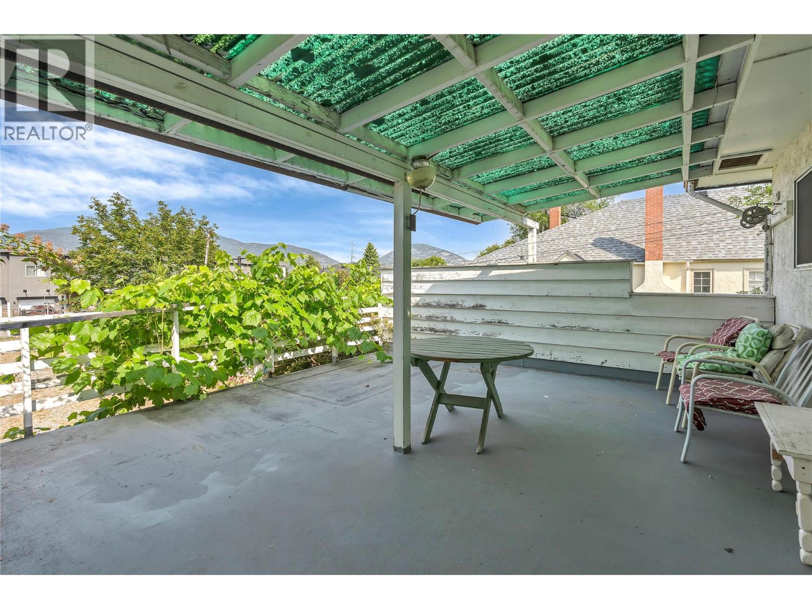 1049 Government Street - 17
