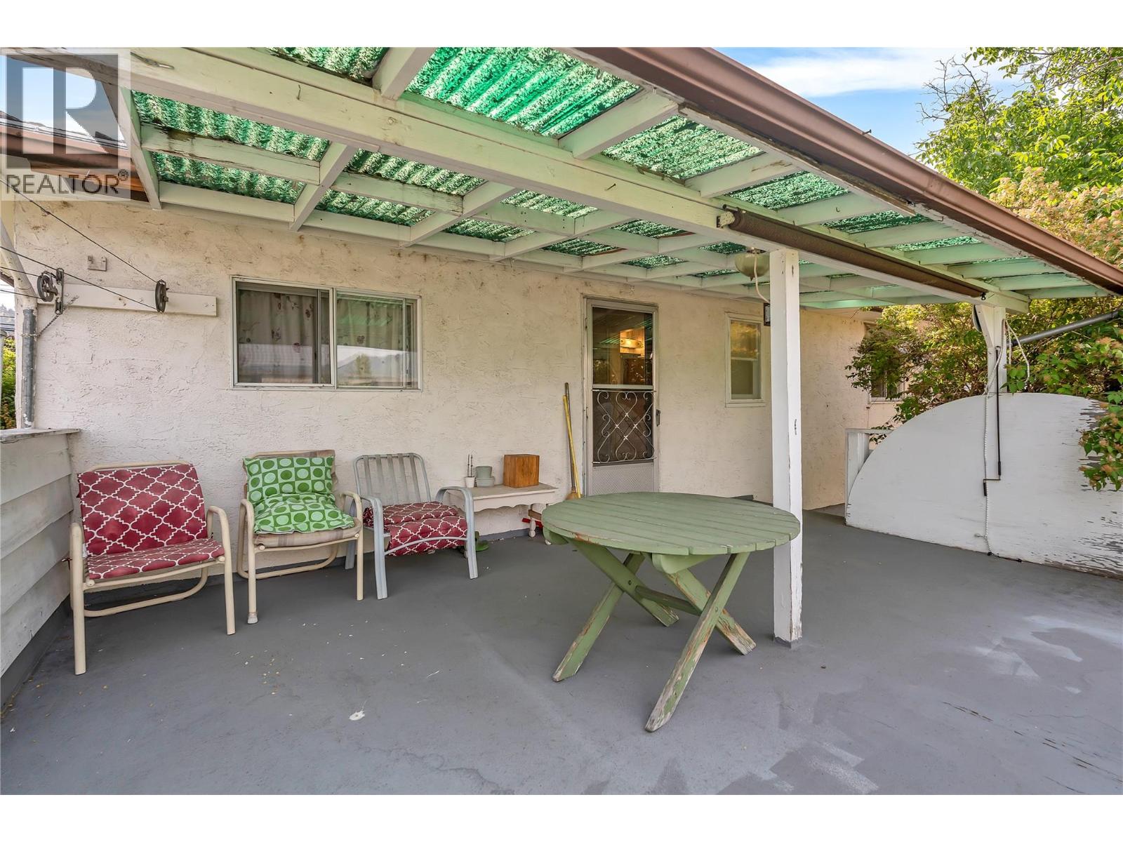 1049 Government Street - 18