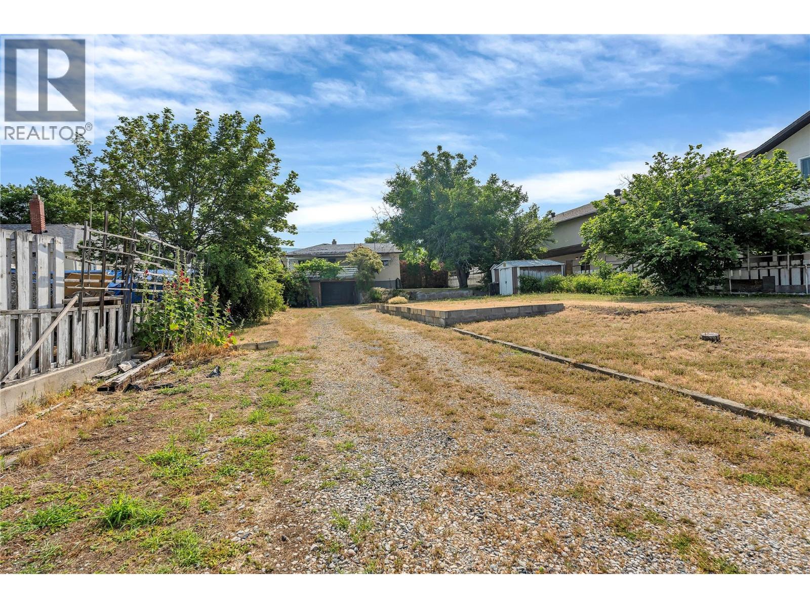 1049 Government Street - 22