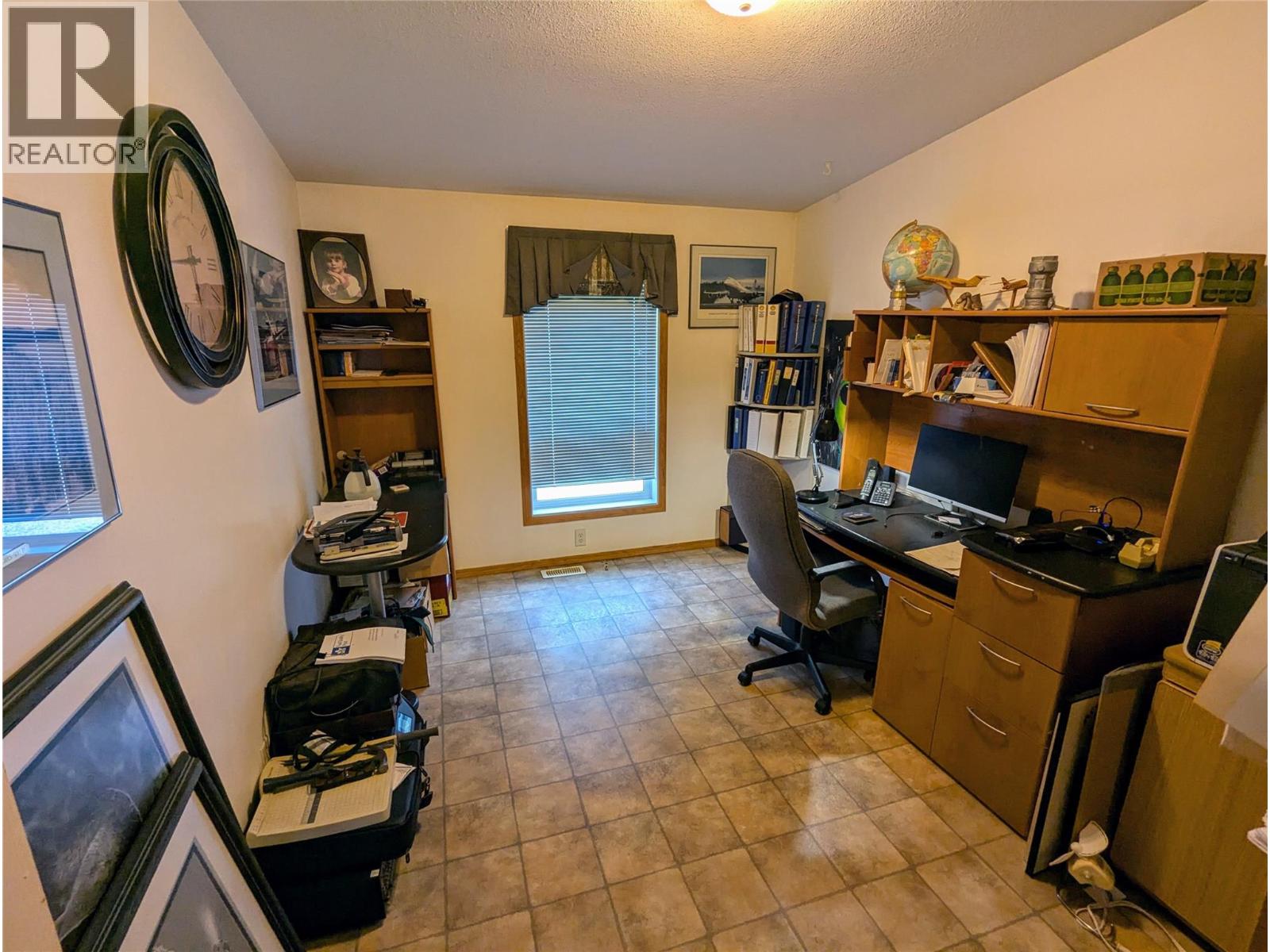  5060 Tatlow Road, Salmon Arm