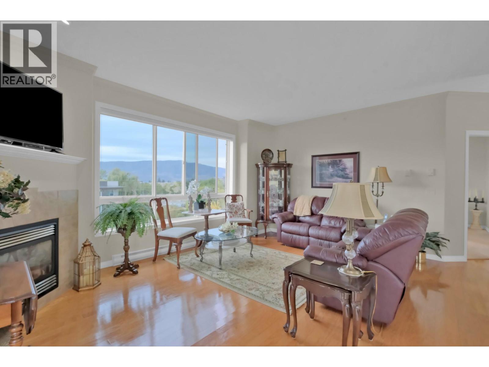 1962 Enterprise Way Unit# 407, Kelowna