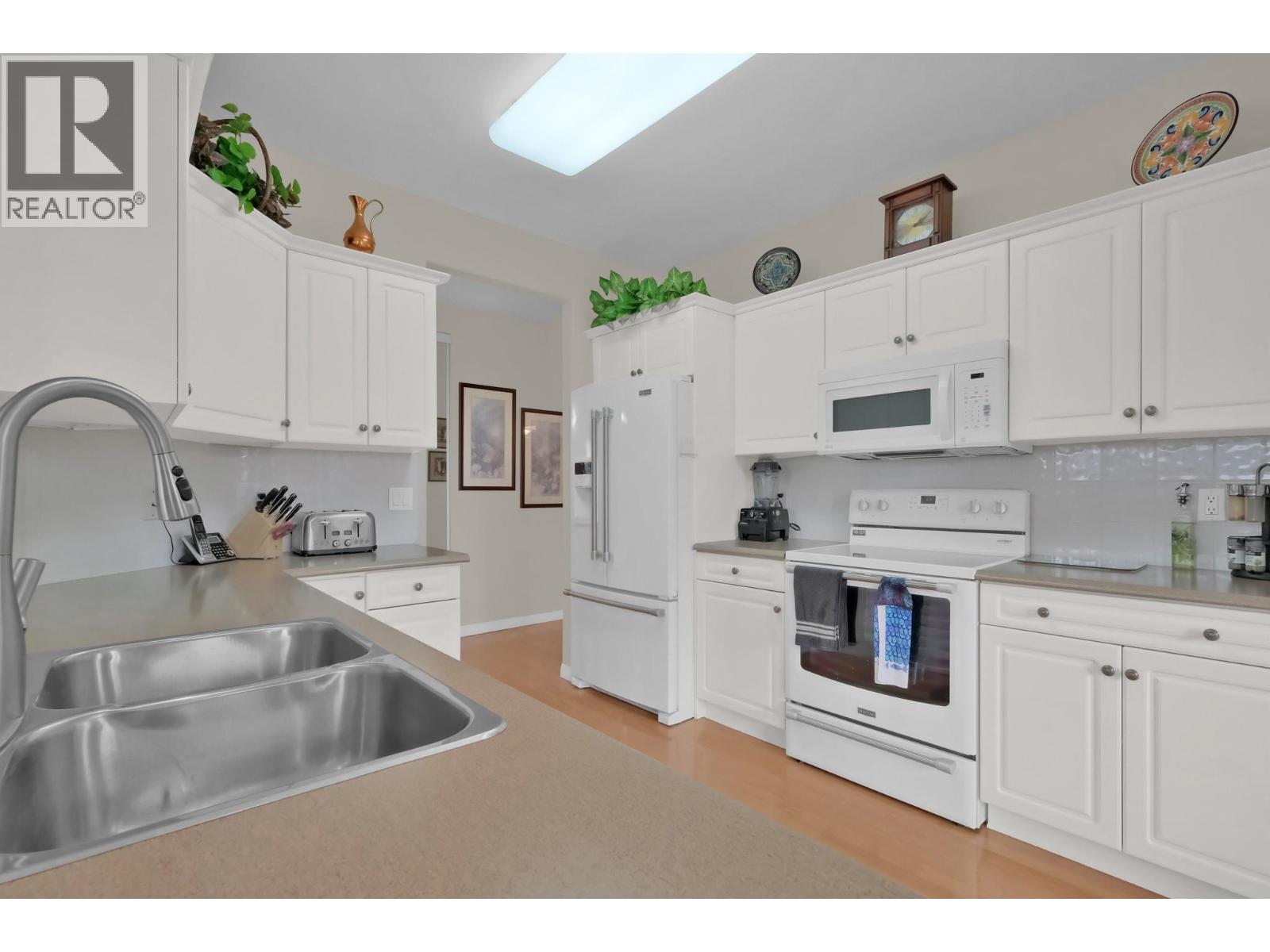 1962 Enterprise Way Unit# 407, Kelowna