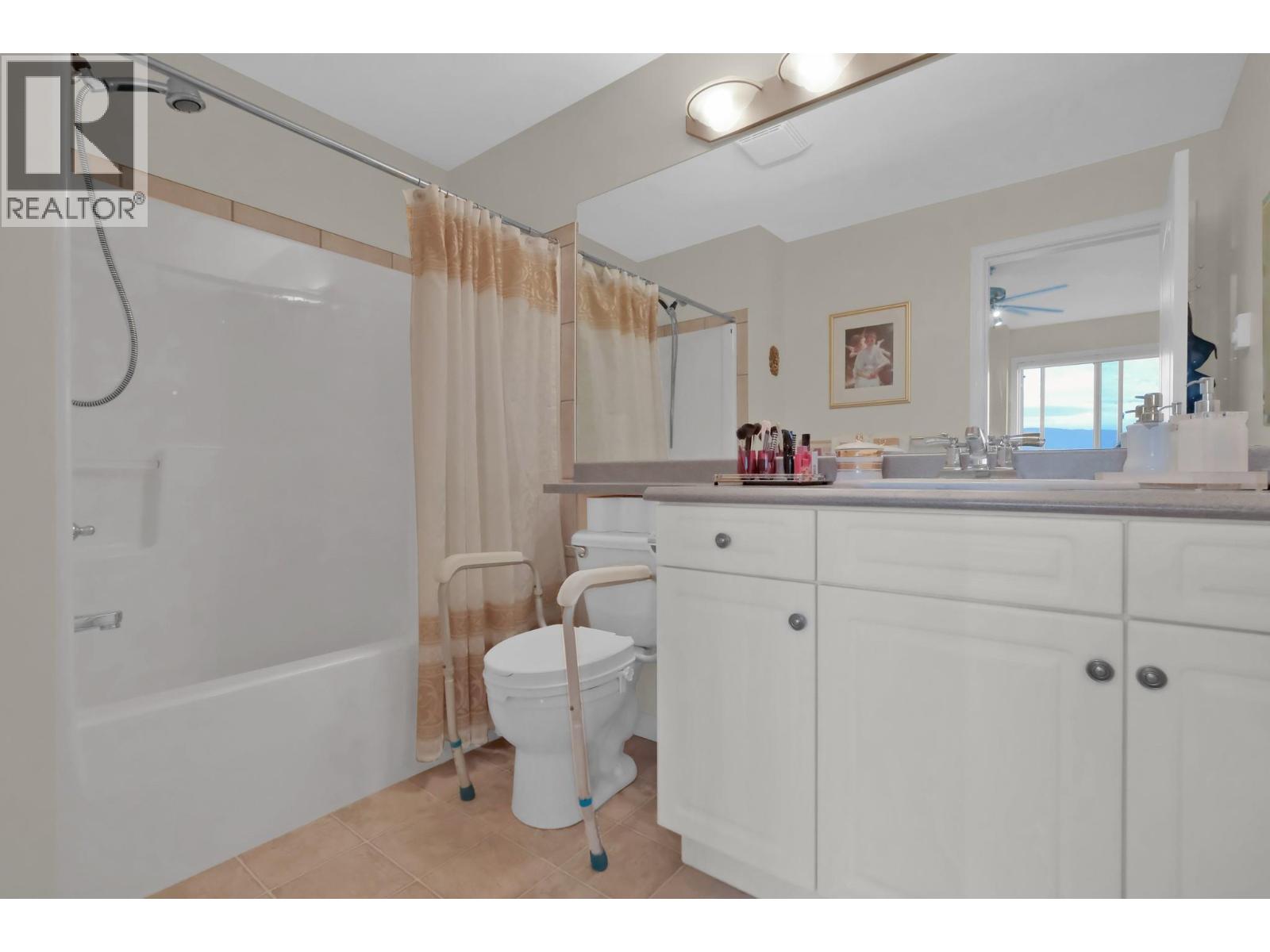 1962 Enterprise Way Unit# 407, Kelowna