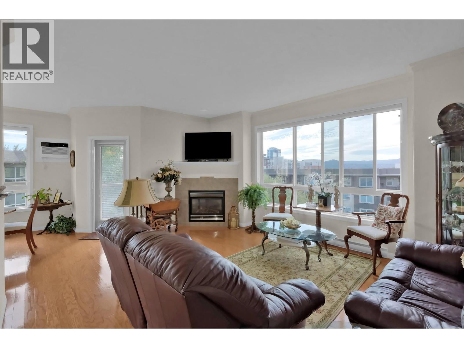1962 Enterprise Way Unit# 407, Kelowna