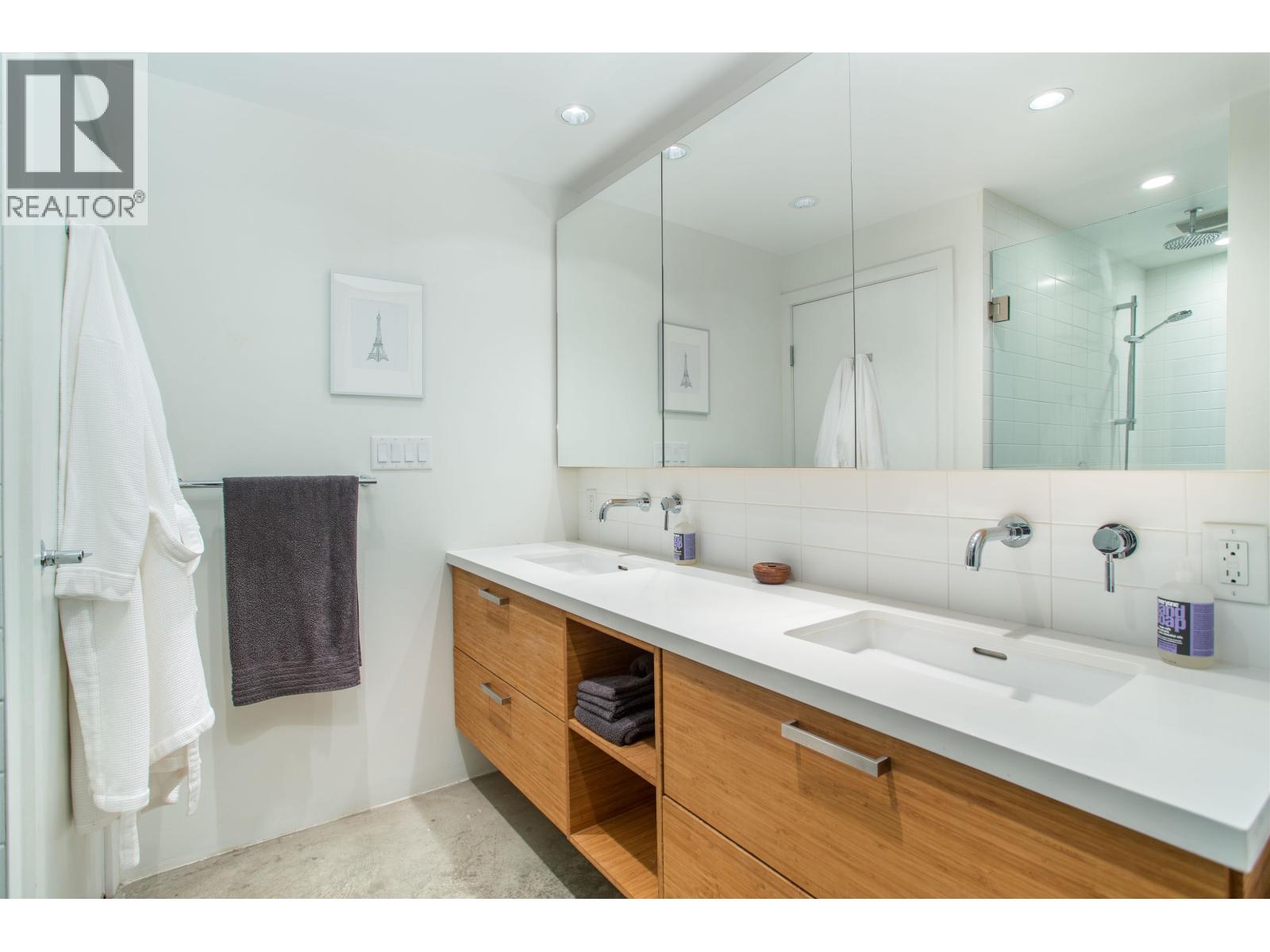2 Bed, 2 Bath House for Sale in Vancouver – 303 55 E CORDOVA STREET, Vancouver - Image 23