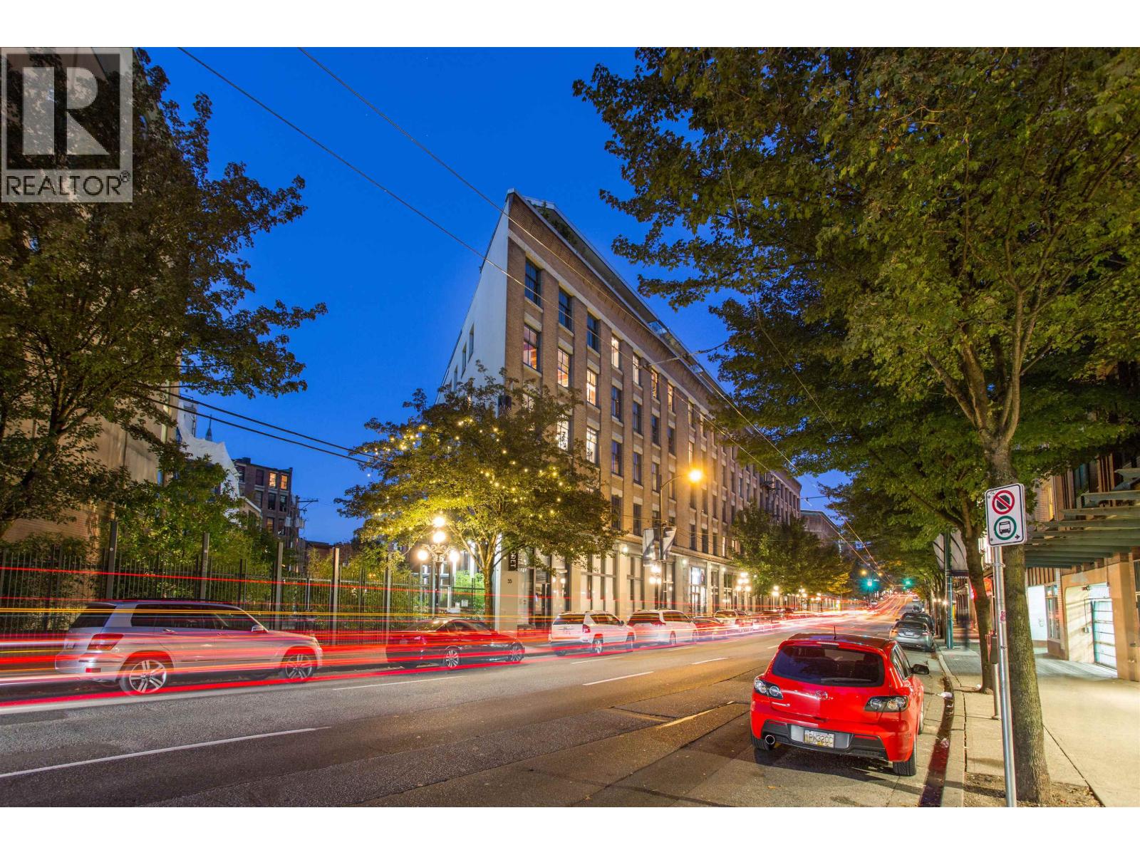 2 Bed, 2 Bath House for Sale in Vancouver – 303 55 E CORDOVA STREET, Vancouver - Image 2