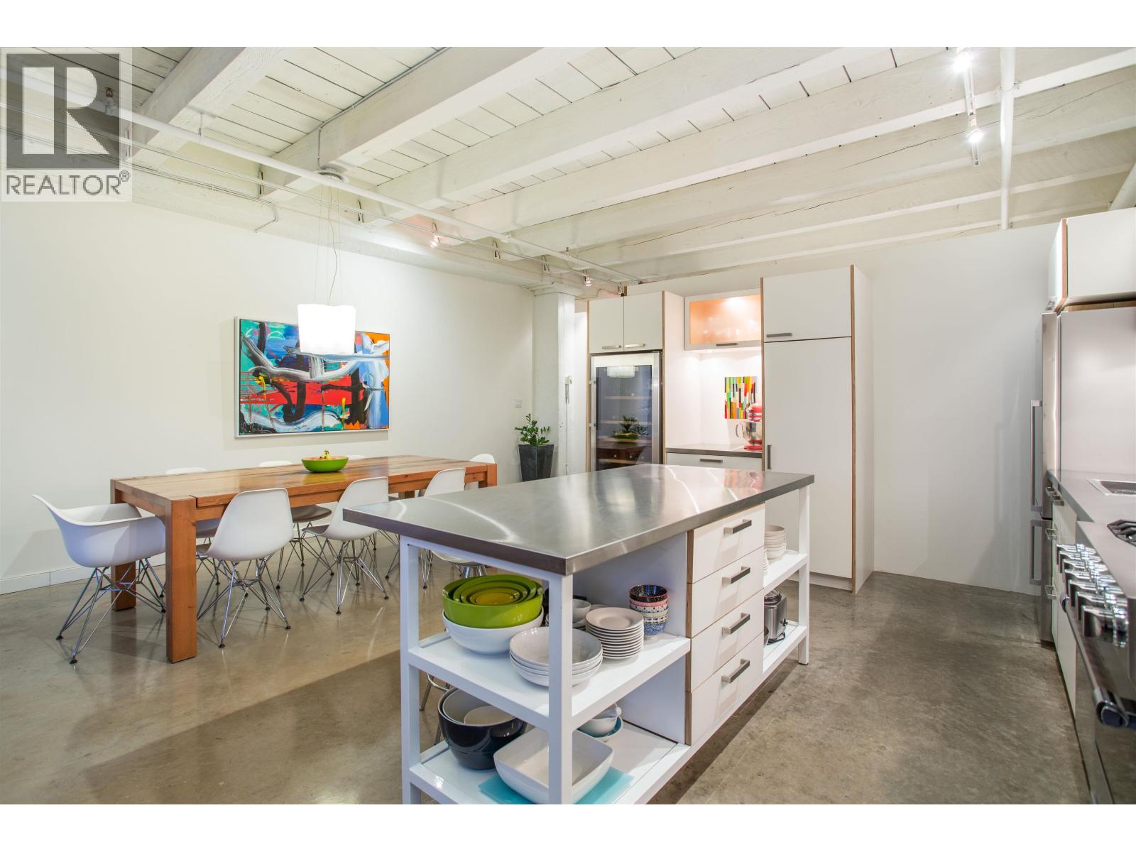 2 Bed, 2 Bath House for Sale in Vancouver – 303 55 E CORDOVA STREET, Vancouver - Image 11