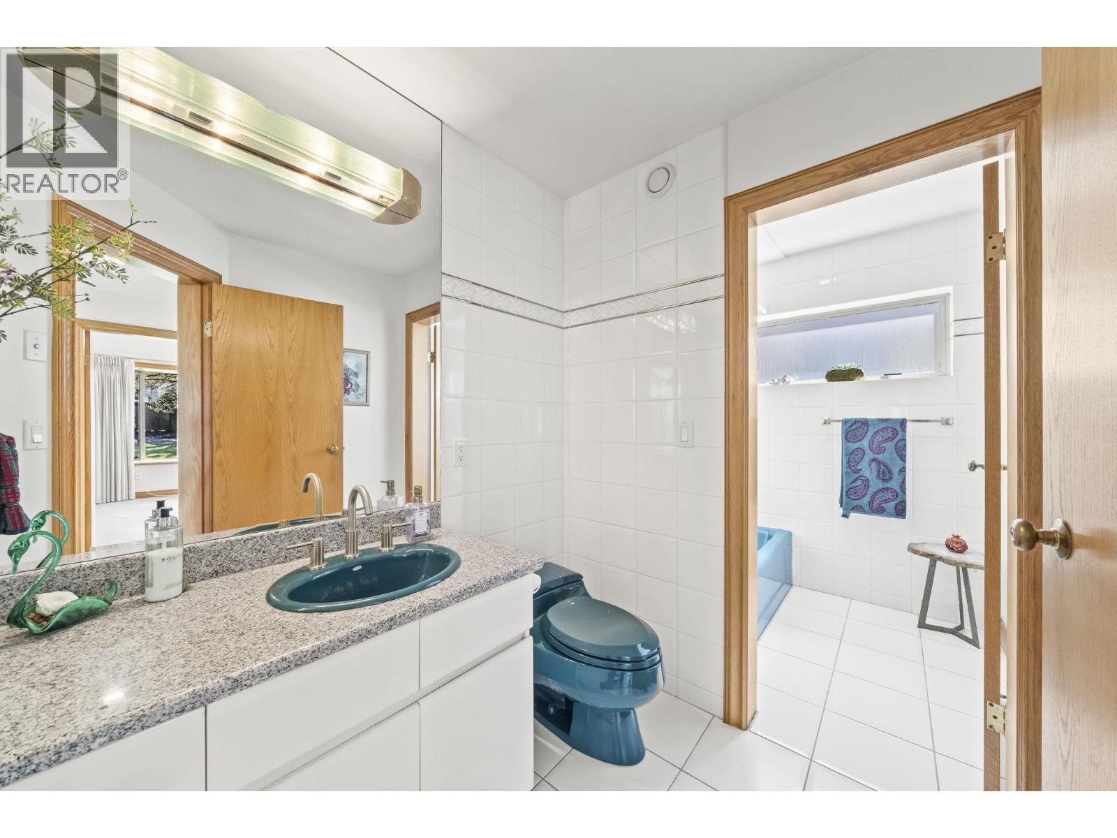 4233 QUESNEL DRIVE