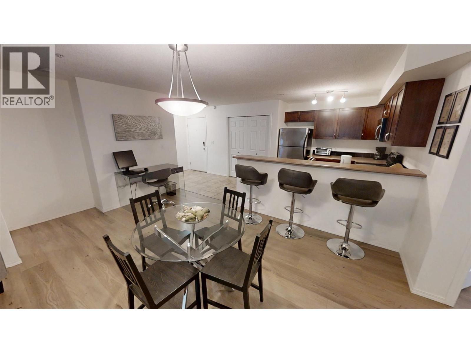 #3117 205 THIRD Avenue - 17