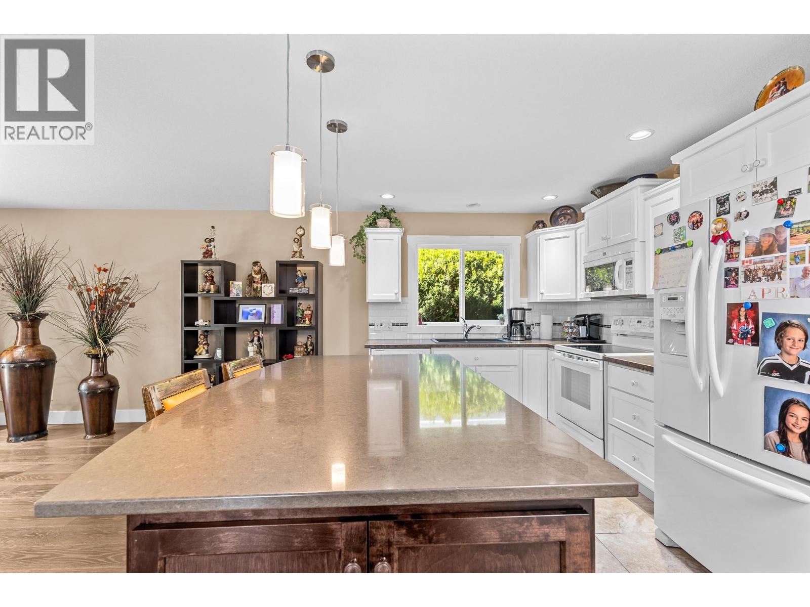 #79 1220 25 Avenue - 10