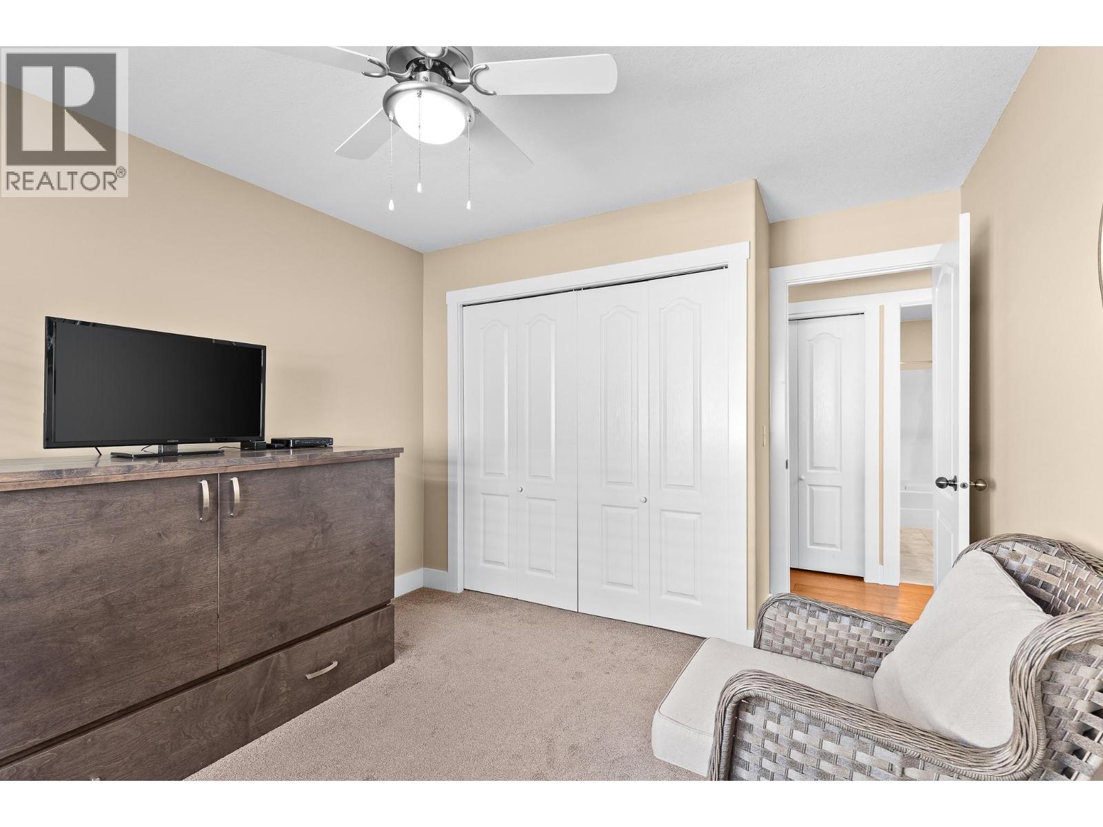 #79 1220 25 Avenue - 37