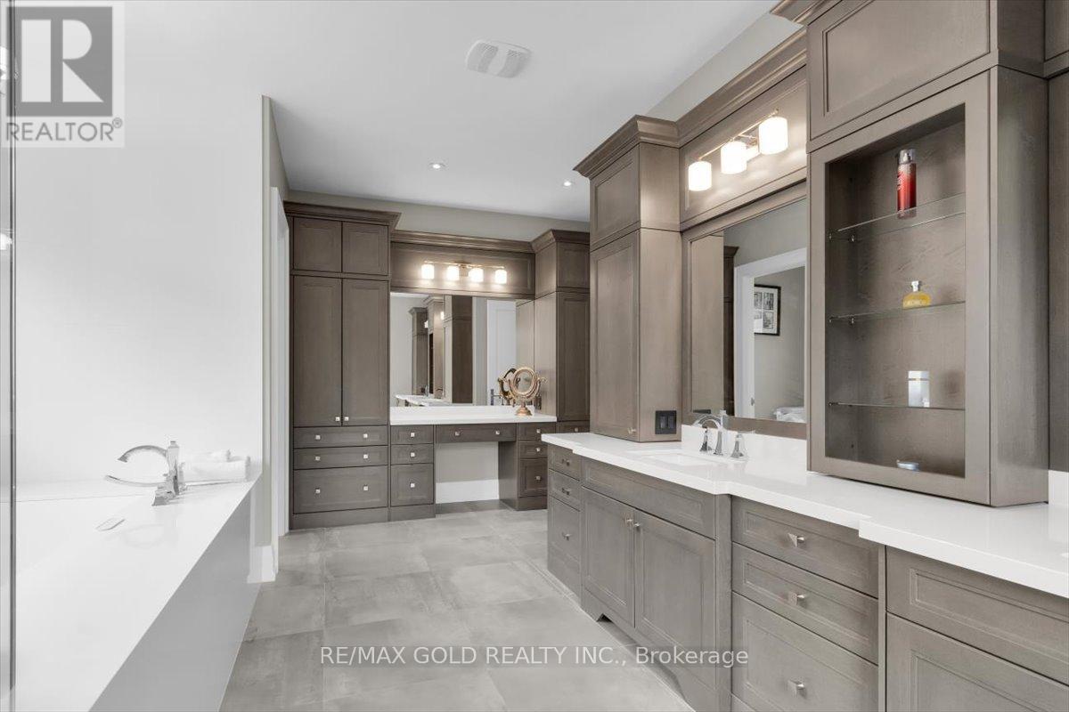 6628 ROTHSCHILD TRAIL W - 33