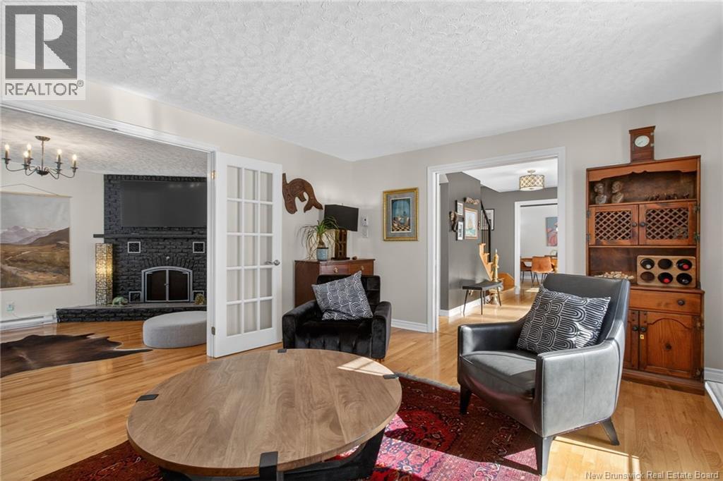 105 Redwood Drive - 8