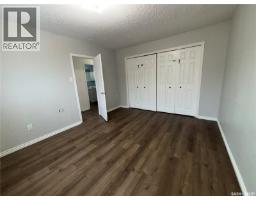 11 6th Street Crescent W, Kindersley, SK S0L1S0 Photo 19