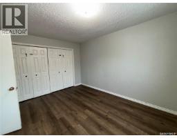 11 6th Street Crescent W, Kindersley, SK S0L1S0 Photo 18