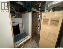 11 6th Street Crescent W, Kindersley, SK S0L1S0 Photo 23