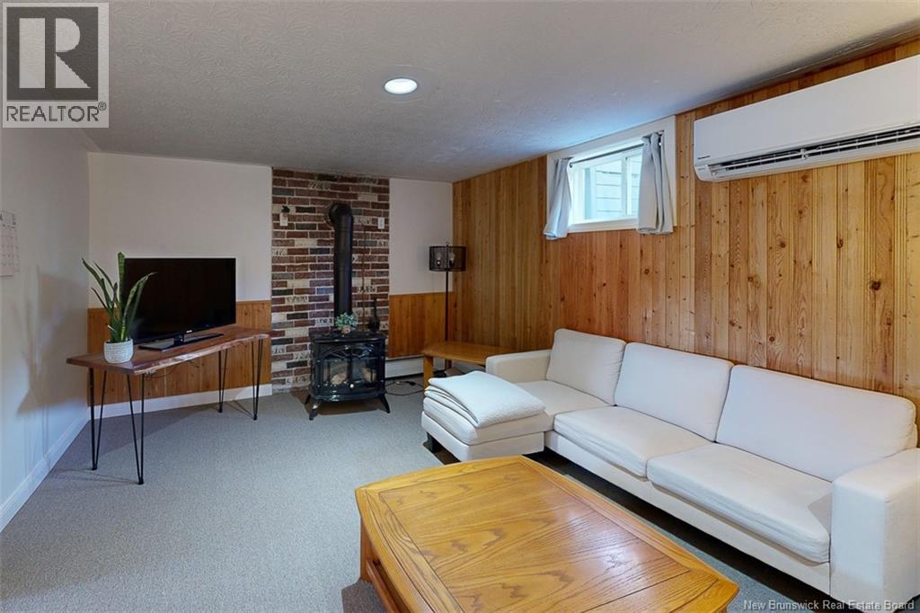 81 McNair Dr - 25